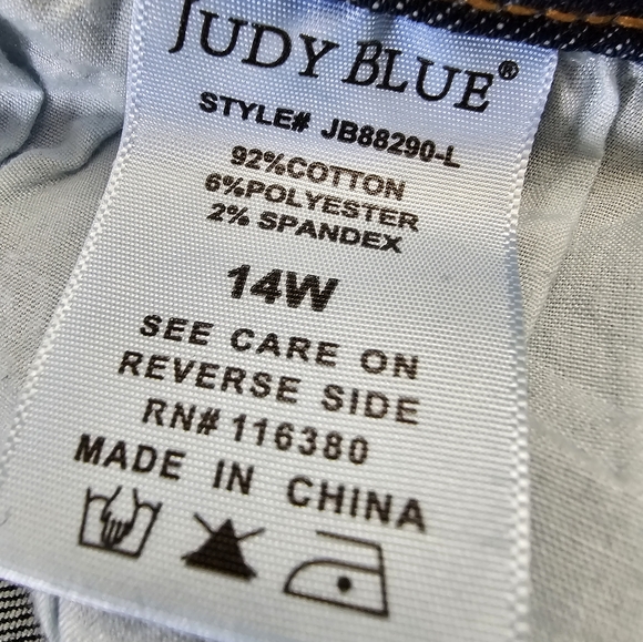 Judy Blue Size 14W Kinston Slim Bootcut Slit Hem Jeans JB88290-L - Picture 5 of 8